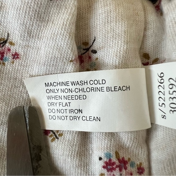 Baby Gap Chocolate Brown Faux Fur Sleeveless Vest With Bow Detail SZ 0-6 Months - Picture 11 of 11